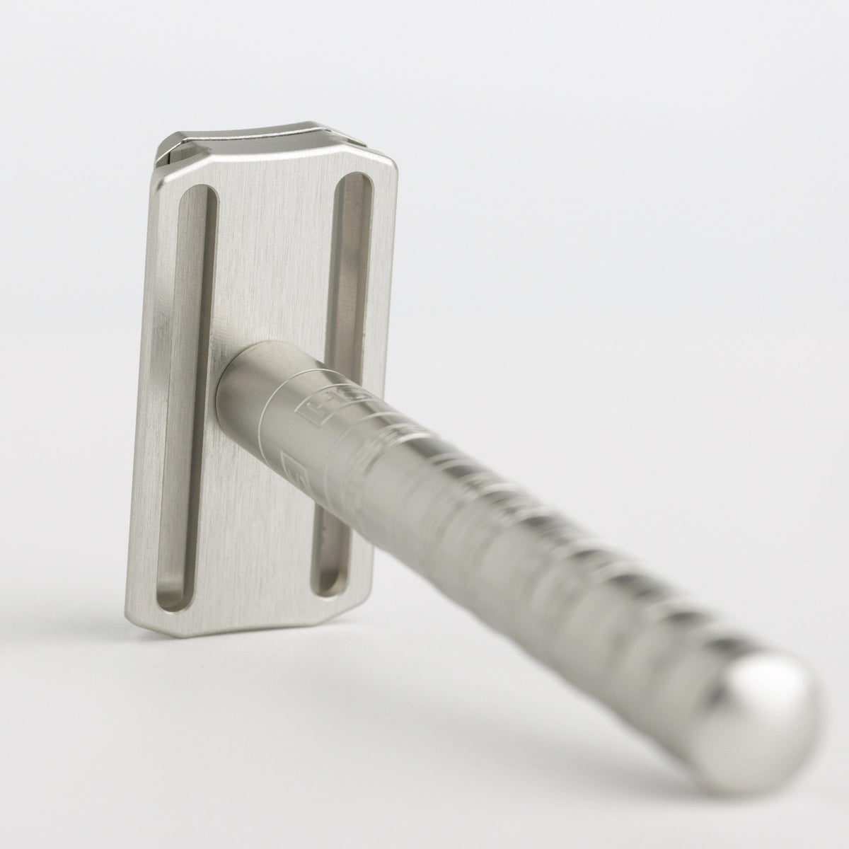 Henson Shaving [AL13-V2] Mild Safety Razor